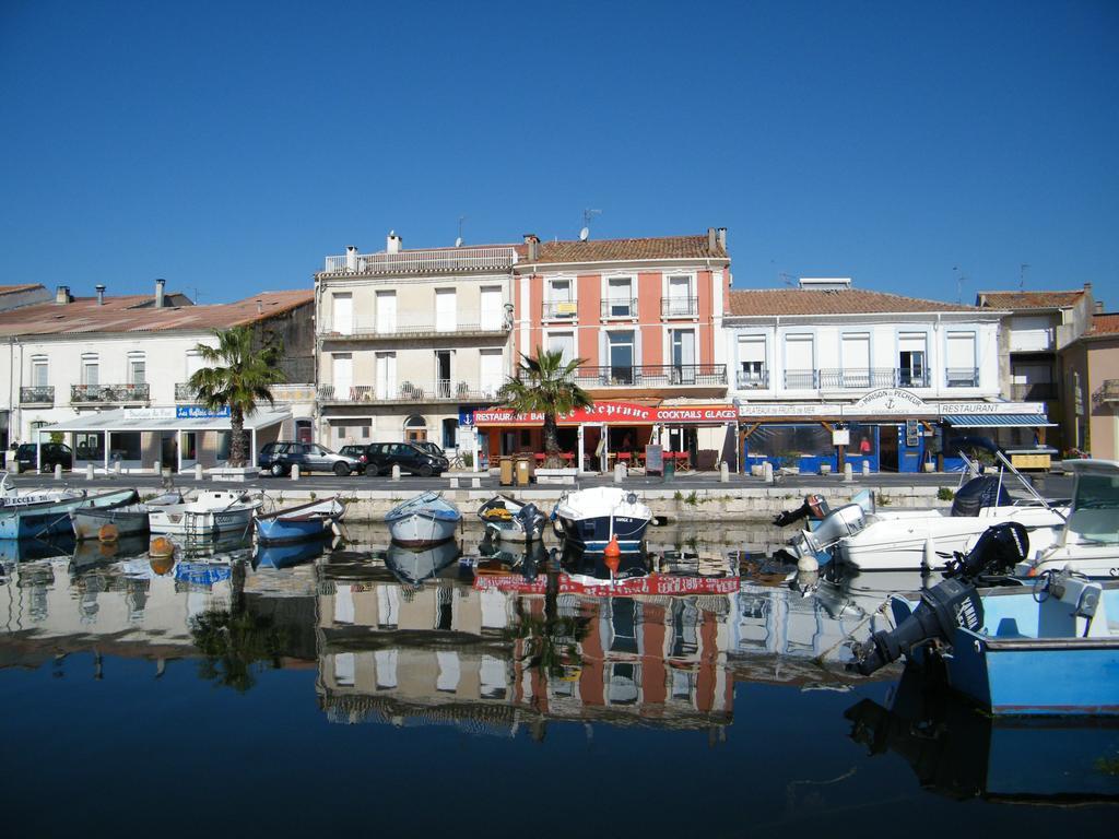 Chambres D'Hotes La Maison Sur Le Port Mèze Exteriör bild